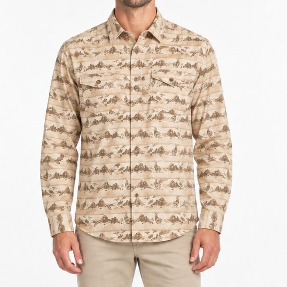 NWT Levitate Hunting Wildlife Deer Print Button Front Shirt Medium